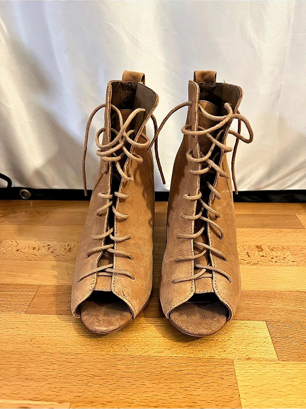 Peep-Toe Wedge Booties - EU 37